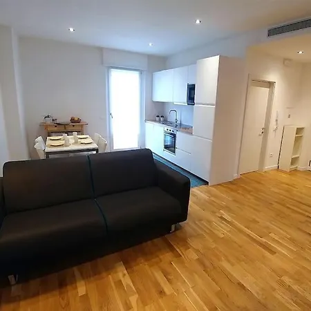Apartament Blu, Nuovo Bicamere Climatizzato Parcheggio *